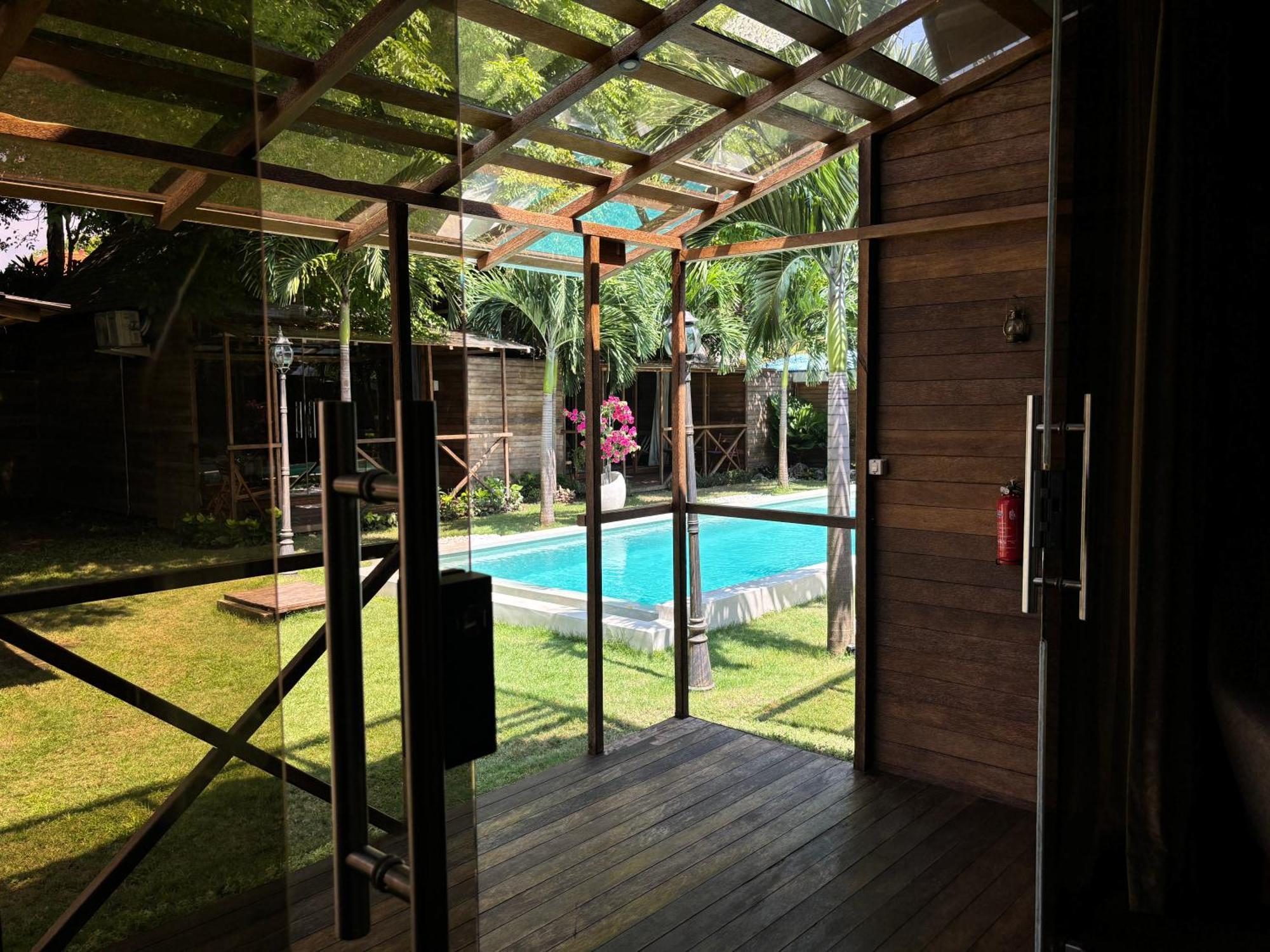 Bali Cozy Bungalows, Nusa Dua Benoa Экстерьер фото
